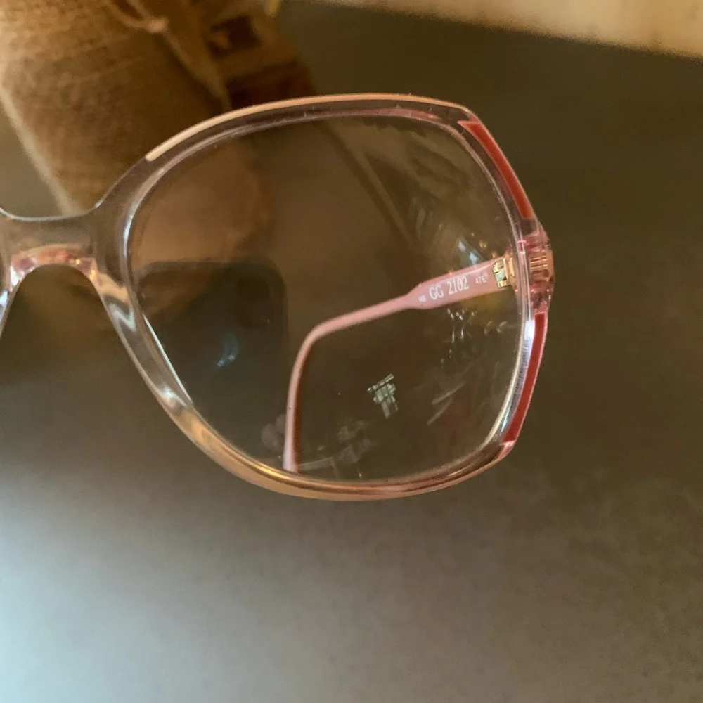 GUCCI- GG 2102 Classic Frame Designer Glasses. Frame, ITALY. MAUVE color plastic - Picture 5 of 12
